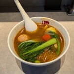 七宝 麻辣湯 - チンゲン菜とつるむらさきを多目にしました！