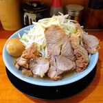 ラーメン 盛太郎 - チャーシュー麺　1,100円（野菜マシマシ、薄味）