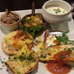 エ パタティ エ パタタ - 再訪２０１４・９月　豪華な前菜盛り