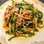 暖龍 - 《青椒肉絲》（レギュラー）税込￥979❣