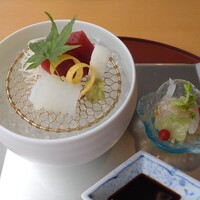 紀尾井 なだ万 - 