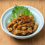 肉汁餃子のダンダダン - 鶏皮せせりの旨味噌和え
