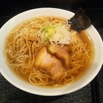 Ramen Kadoya - 醤油ラーメン　680円
