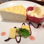 アロマカフェ - ケーキセット（ミルフィーユ）950円