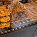 ベーカリー&レストラン沢村 - ガーリックノア