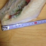 キッチン・トモチ - デカイ11cm。具だくさん。