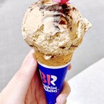 サーティワンアイスクリーム - 料理写真:シングルレギュラーコーン　420円
ジャモカアーモンドファッジ