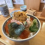 日本橋海鮮丼 つじ半 前橋店 - 