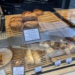 ブレッド&コーヒー モーモーズ - 