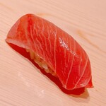 鮨 めい乃 - 中トロです