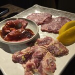 ホルモン コウ - 