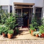 Fille et fils - 外観