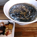 麺屋 一八 - 
      
      タンドリーチキン焼カレーらぁ麺