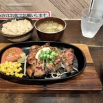 ROCK'N KITCHEN あいたい屋 - 