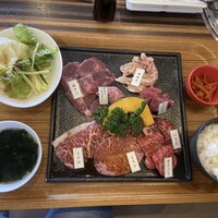 焼肉おしわら 雅 - 