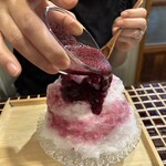 甘味や 澤田商店 - さらにソースかけて食べます
