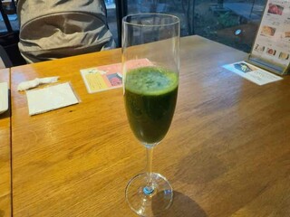 野菜がおいしいレストラン LONGING HOUSE - 自家製グリーンスムージー