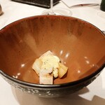 Le Grand Lys - Pomme de terre / Champignons / Consommé
じゃがいも しいたけ コンソメ