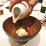 Le Grand Lys - Pomme de terre / Champignons / Consommé
じゃがいも しいたけ コンソメ