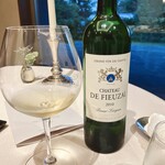 Le Grand Lys - CHATEAU DE FIEUZAL 2010 - GRAND VIN DE GRAVES