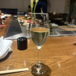 蘭麻 - グラスシャンパン