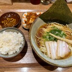 ラーメンハウス アヒル軒 - 