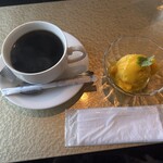 THE KOBECRUISE コンチェルト - デザートのマンゴーアイスとコーヒー