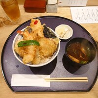 鰻・天ぷら割烹 萬木 - これが 天丼✨