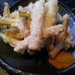 トッピングの土牛蒡天ぷら・添えてあるのはカレー塩（２０１４年９月）