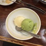 炭火焼肉 ホルモン やま元 - バニ茶(バニラ、抹茶)