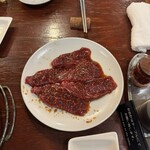 炭火焼肉 ホルモン やま元 - ロース