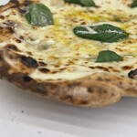 ファカロー ピッツァ ギャラリー - クアトロフォルマッジ