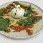 ファカロー ピッツァ ギャラリー - カプレーゼ