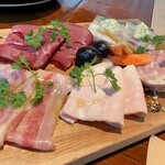 小石川 中勢以 - 