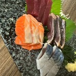 個室で味わう博多もつ鍋と手打ち焼き鳥 呑兵衛 - 