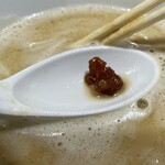 鶏をくらわば骨まで愛して。 - 鶏皮そぼろ