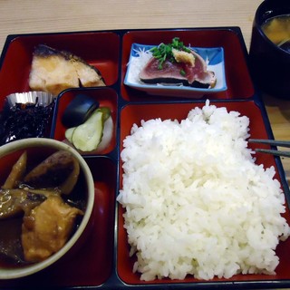 家庭料理 三福_0