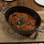 ピッツェリア ピッキ - 溺れイイダコのピリ辛オマト煮込み