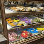 SESAME STREET MARKET Abandokku Rarapoto Toyosu Ten - Donuts