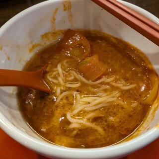 真っ赤ならーめん とまこ_1