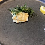 308897546 - 