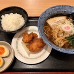 大鷹ラーメン - ランチBセット 味玉トッピング