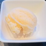 N43°シーフード ～鉄板焼きの店～ グリルドエイジ - メロンアイスクリーム