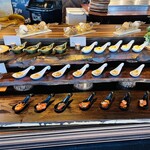 N43°シーフード ～鉄板焼きの店～ グリルドエイジ - カポナータ、ミートローフ、春雨サラダ、ゆで卵など