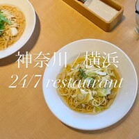 24/7 restaurant - 