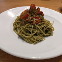 アドゥエパッシ - ツナとトマト…！？の冷製パスタ