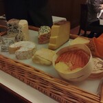 シェ・イノ - チーズ３種盛り合せ