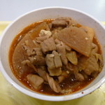 新井食堂 - 柔らかく煮込まれたもつと、スープがしみこんだ大根が美味しい