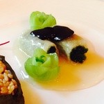 香桃 - 2014年9月　五皿目　衣笠茸のほうれん草詰め　トリュフ添え