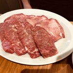 炭火焼肉ホルモンさわいし - 